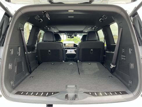 Certified 2026 INFINITI QX80 4WD image 22