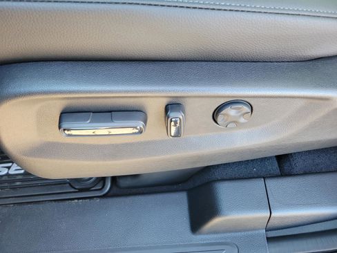 Certified 2026 Honda Odyssey EX-L image 28
