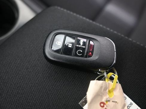 Certified 2025 Honda Civic Sport image 23