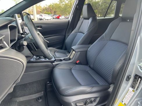 Certified 2026 Toyota Corolla Cross XSE w/ Convenience Package image 13