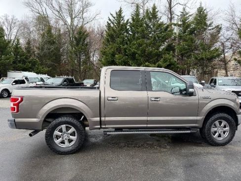 Used 2018 Ford F150 XLT w/ Equipment Group 302A Luxury image 6