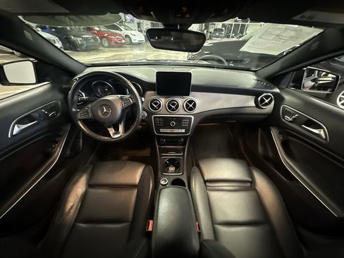Used 2019 Mercedes-Benz GLA 250 image 19
