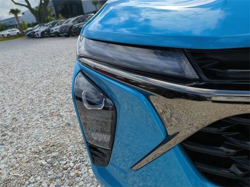 New 2026 Chevrolet Trax RS w/ Driver Confidence Package image 10