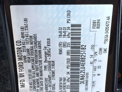 Used 2014 Lincoln MKZ Hybrid Sedan 4D w/ Equipment Group 202A Reserve image 32