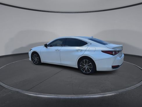 Used 2024 Lexus ES 300h w/ Premium Package image 6