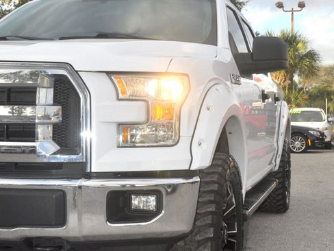 Used 2017 Ford F150 XLT AWD/4WD image 14