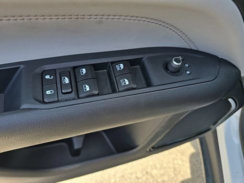 Used 2025 Jeep Compass Limited AWD/4WD image 7