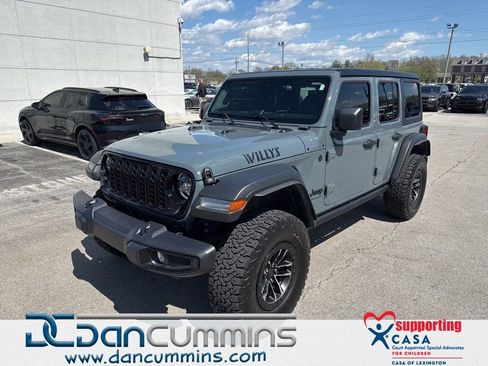 Used 2025 Jeep Wrangler Willys image 1
