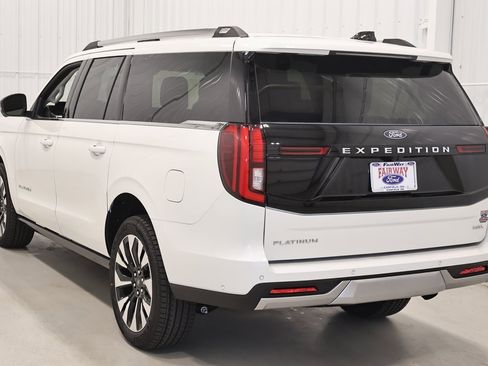 New 2025 Ford Expedition Max Platinum w/ Platinum Ultimate Package image 6
