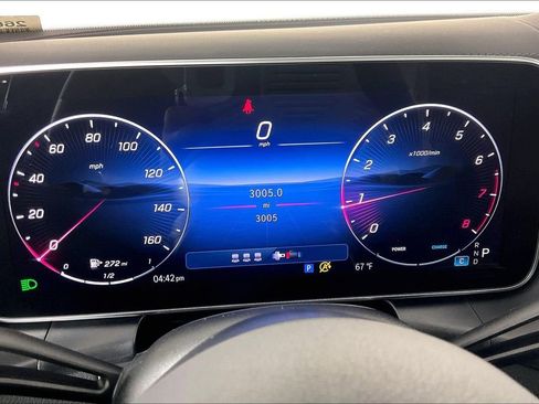 Used 2026 Mercedes-Benz GLC 300 4MATIC image 20