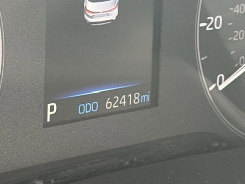 Used 2023 Toyota Corolla LE FWD image 9