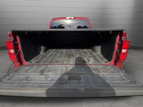 Used 2018 Chevrolet Silverado 1500 LT w/ All Star Edition image 31