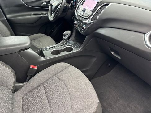 Used 2022 Chevrolet Equinox LT image 15