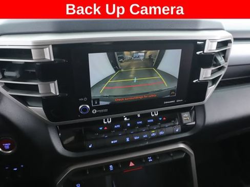 Used 2022 Toyota Tundra SR5 AWD/4WD image 24