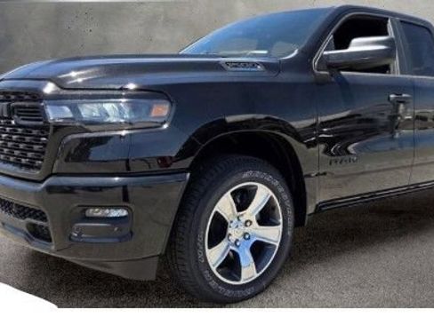 Used 2024 RAM 1500 Laramie AWD/4WD image 1