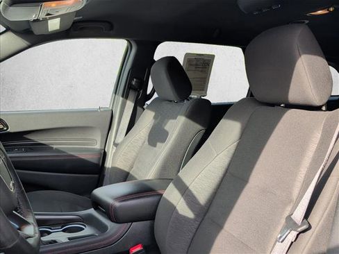 Used 2025 Dodge Durango GT AWD/4WD image 11