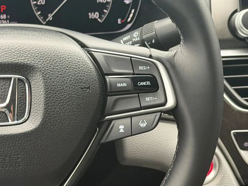 Used 2018 Honda Accord EX-L image 45