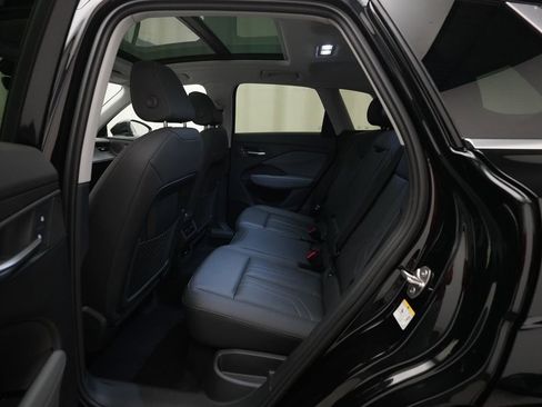 New 2026 Audi Q3 quattro 2.0T AWD/4WD image 16