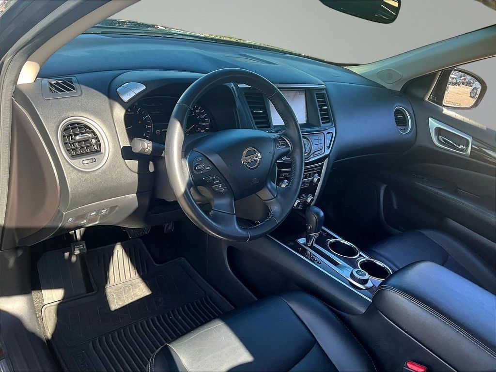 Used 2014 Nissan Pathfinder SL w/ SL Tech Package AWD/4WD image 19