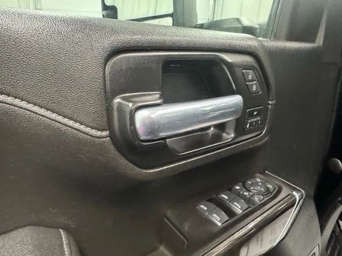 Used 2021 Chevrolet Silverado 3500 LTZ w/ LTZ Premium Package image 6