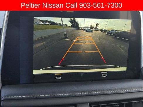 Used 2024 Chevrolet Suburban Premier RWD image 43