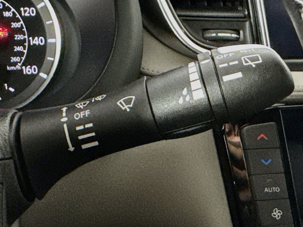 Certified 2025 INFINITI QX50 Luxe AWD/4WD image 16