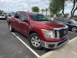 Used 2017 Nissan Titan SV image 3