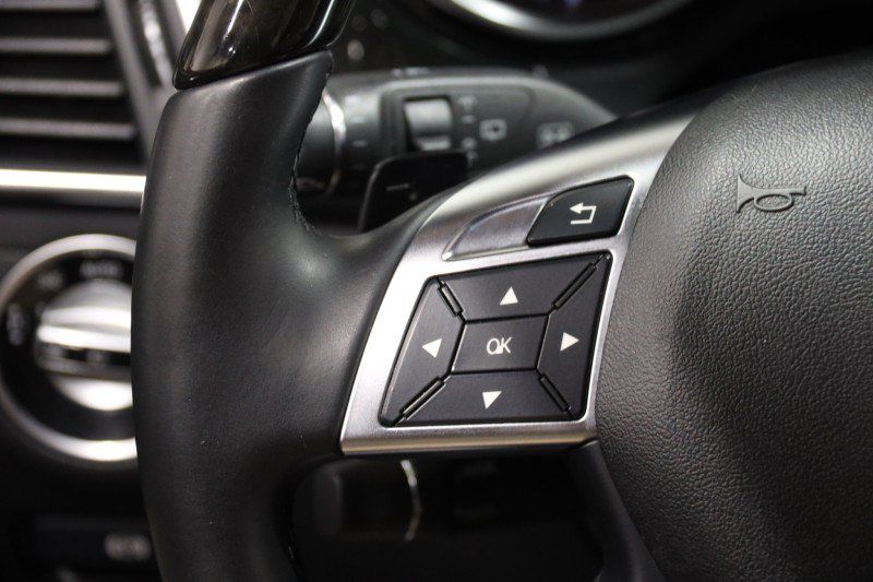 Used 2015 Mercedes-Benz GL 550 4MATIC image 49