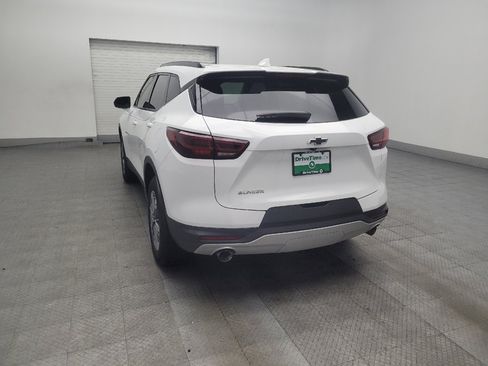 Used 2023 Chevrolet Blazer LT w/ Convenience Package FWD image 5