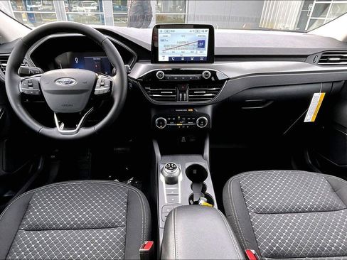 New 2026 Ford Escape Active w/ Cold Weather Package AWD/4WD image 5
