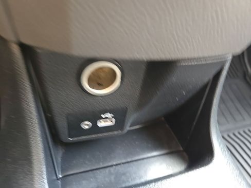 Used 2021 Nissan NV200 S w/ Back Door Glass Package FWD image 18