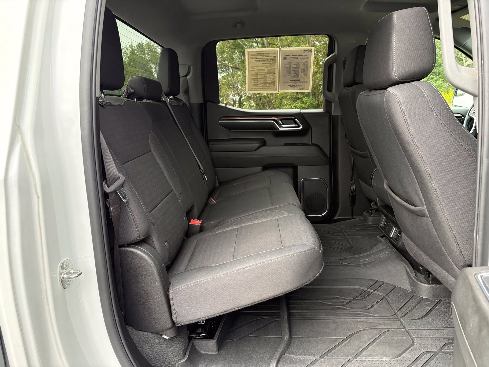 Used 2024 Chevrolet Silverado 1500 RST w/ Z71 Off-Road Package AWD/4WD image 28