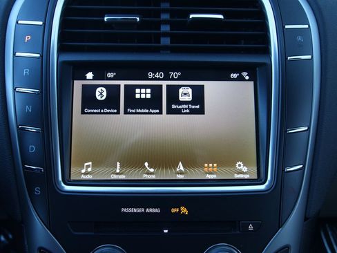 Used 2019 Lincoln Nautilus Reserve w/ Driver Assistance Package AWD/4WD image 31
