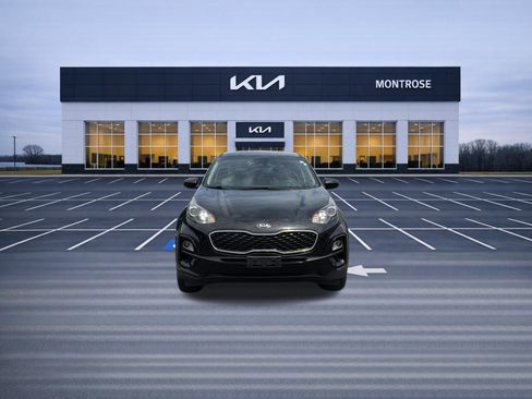 Used 2020 Kia Sportage LX AWD/4WD image 2