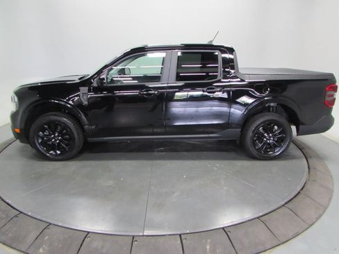 Certified 2024 Ford Maverick Lariat w/ Black Appearance Package FWD image 4