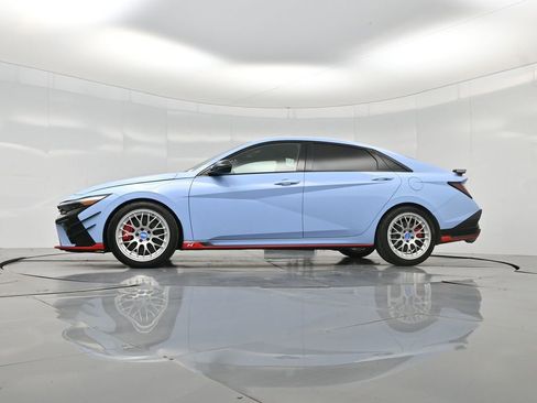 Used 2025 Hyundai Elantra N image 48