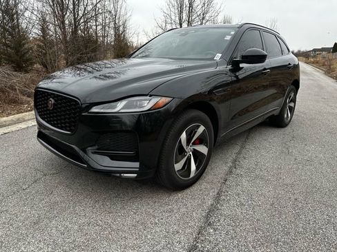 Used 2023 Jaguar F-PACE S image 1