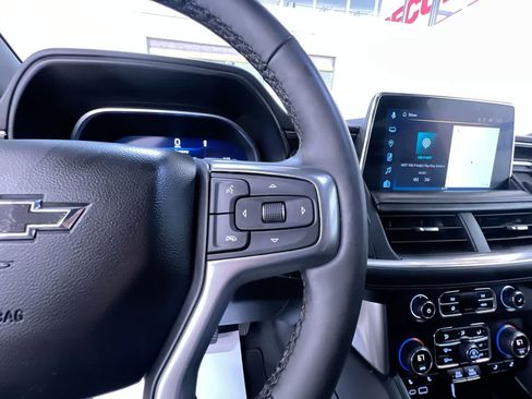 Used 2023 Chevrolet Tahoe Z71 w/ Luxury Package AWD/4WD image 20