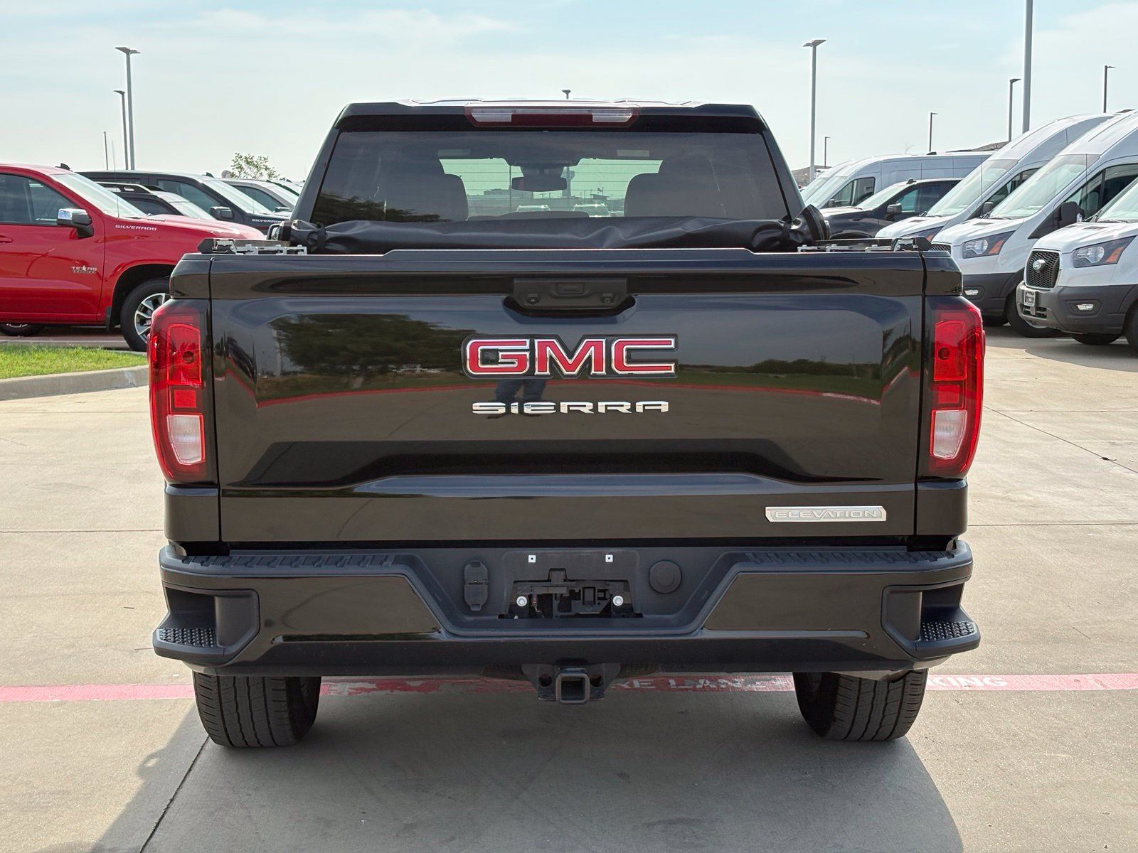 Used 2024 GMC Sierra 1500 Elevation AWD/4WD image 6