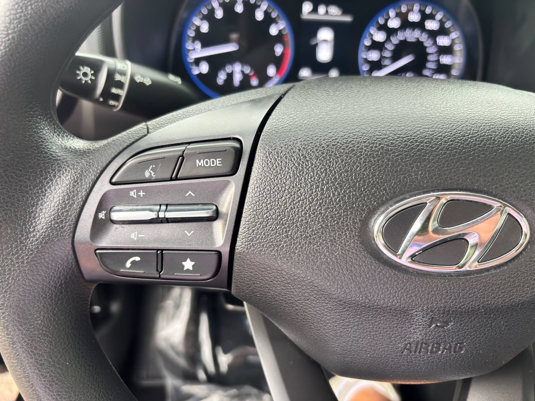 Used 2023 Hyundai Kona SE AWD/4WD image 20