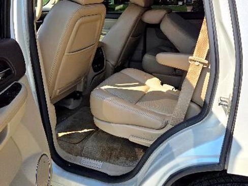 Used 2012 GMC Yukon Denali image 16