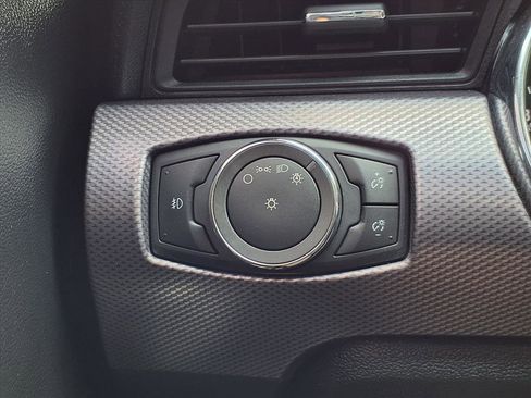 Used 2017 Ford Mustang GT image 22