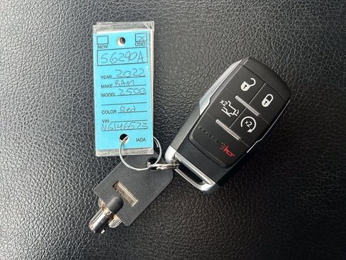 Used 2022 RAM 2500 Big Horn w/ Level C Equiment Group image 33