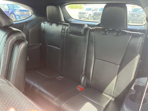 Used 2024 Toyota Highlander XSE image 8