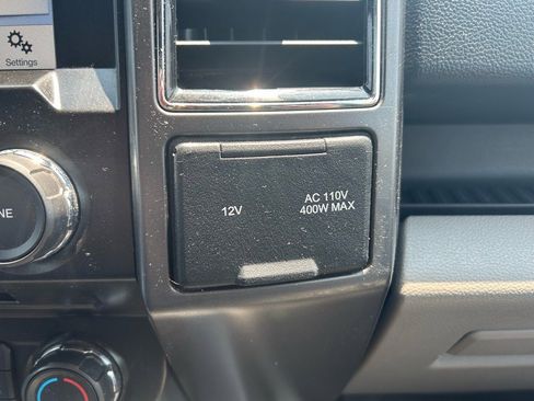 Used 2017 Ford F150 XLT w/ Equipment Group 302A Luxury image 28