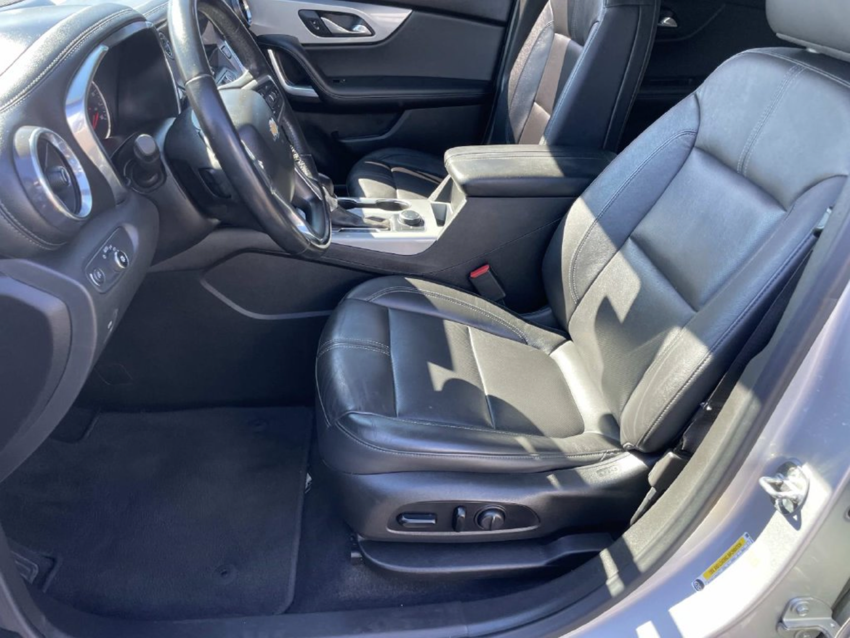 Used 2020 Chevrolet Blazer LT w/ Sound & Technology Package AWD/4WD image 21