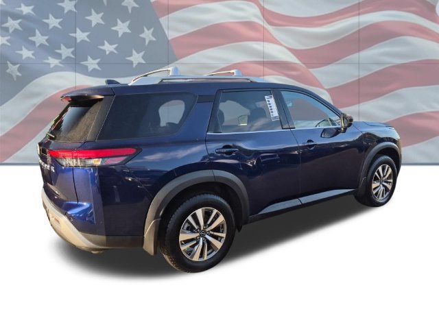 Used 2023 Nissan Pathfinder SL FWD image 4