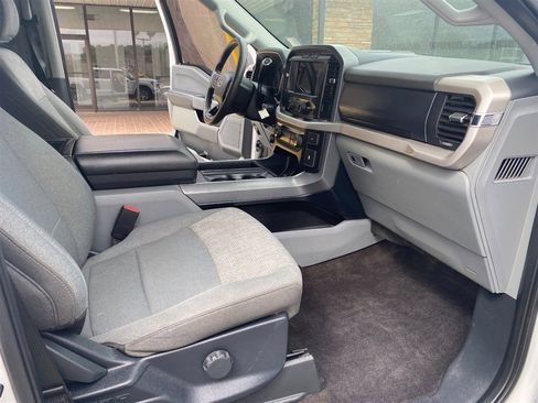 Used 2021 Ford F150 XLT RWD image 15