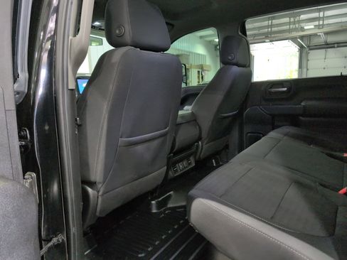 Used 2022 Chevrolet Silverado 2500 LT w/ Convenience Package AWD/4WD image 10