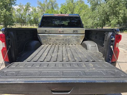 Used 2020 Chevrolet Silverado 2500 LT AWD/4WD image 29